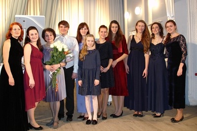 Концерт, посвященный 50-летию творческой деятельности Заслуженного деятеля искусств Украины, преподавателя высшей категории КОМУ Маргариты Матвеевны Кратиновой. Концерт, посвященный 50-летию творческой деятельности Заслуженного деятеля искусств Украины, преподавателя высшей категории КОМУ Маргариты Матвеевны Кратиновой.