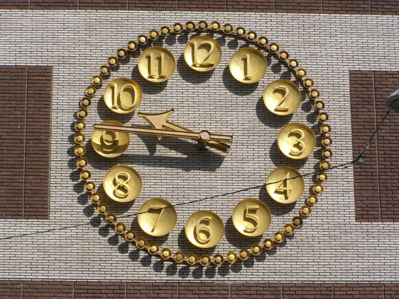 h-236.jpg