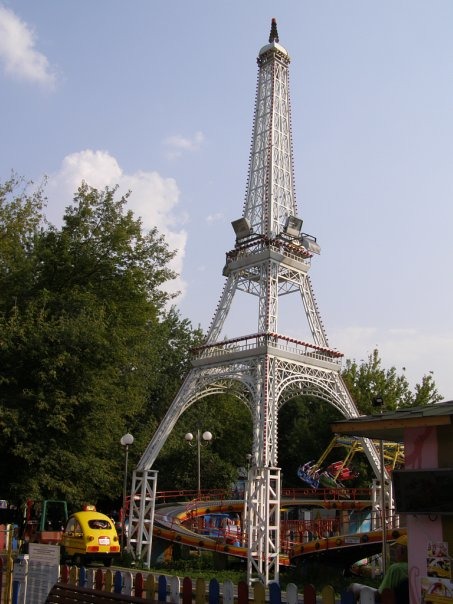 h-469.jpg