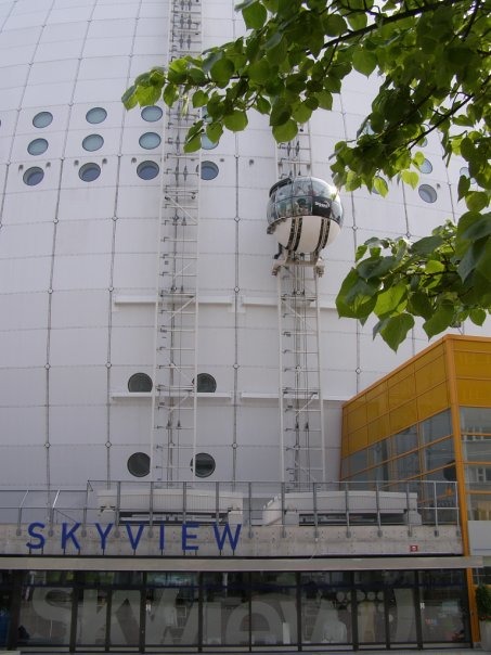 h-445.jpg
