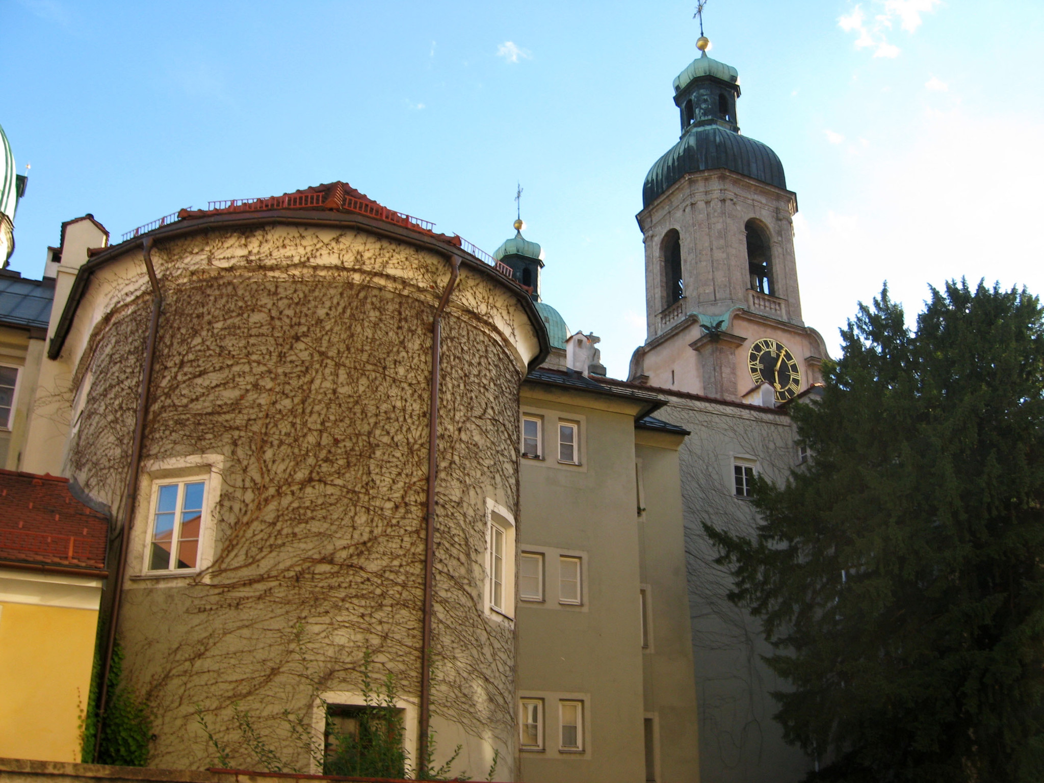 h-10312.jpg