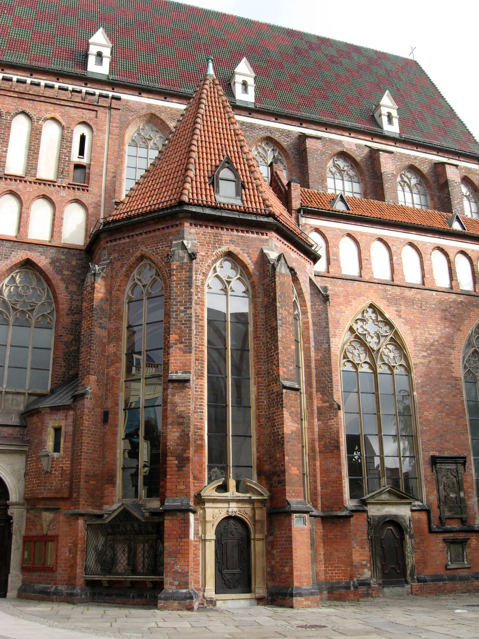 h-11647.jpg