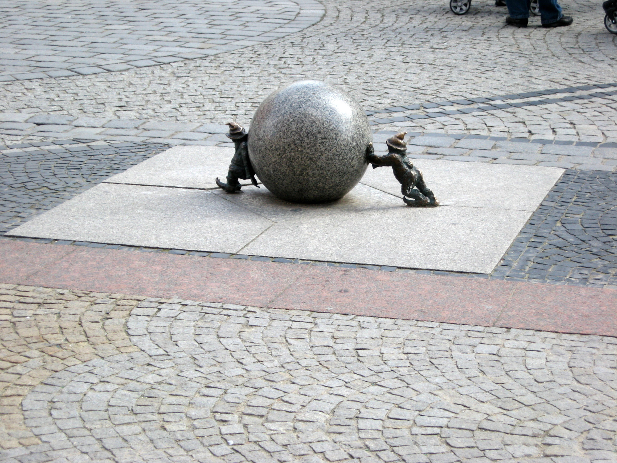 h-11706.jpg
