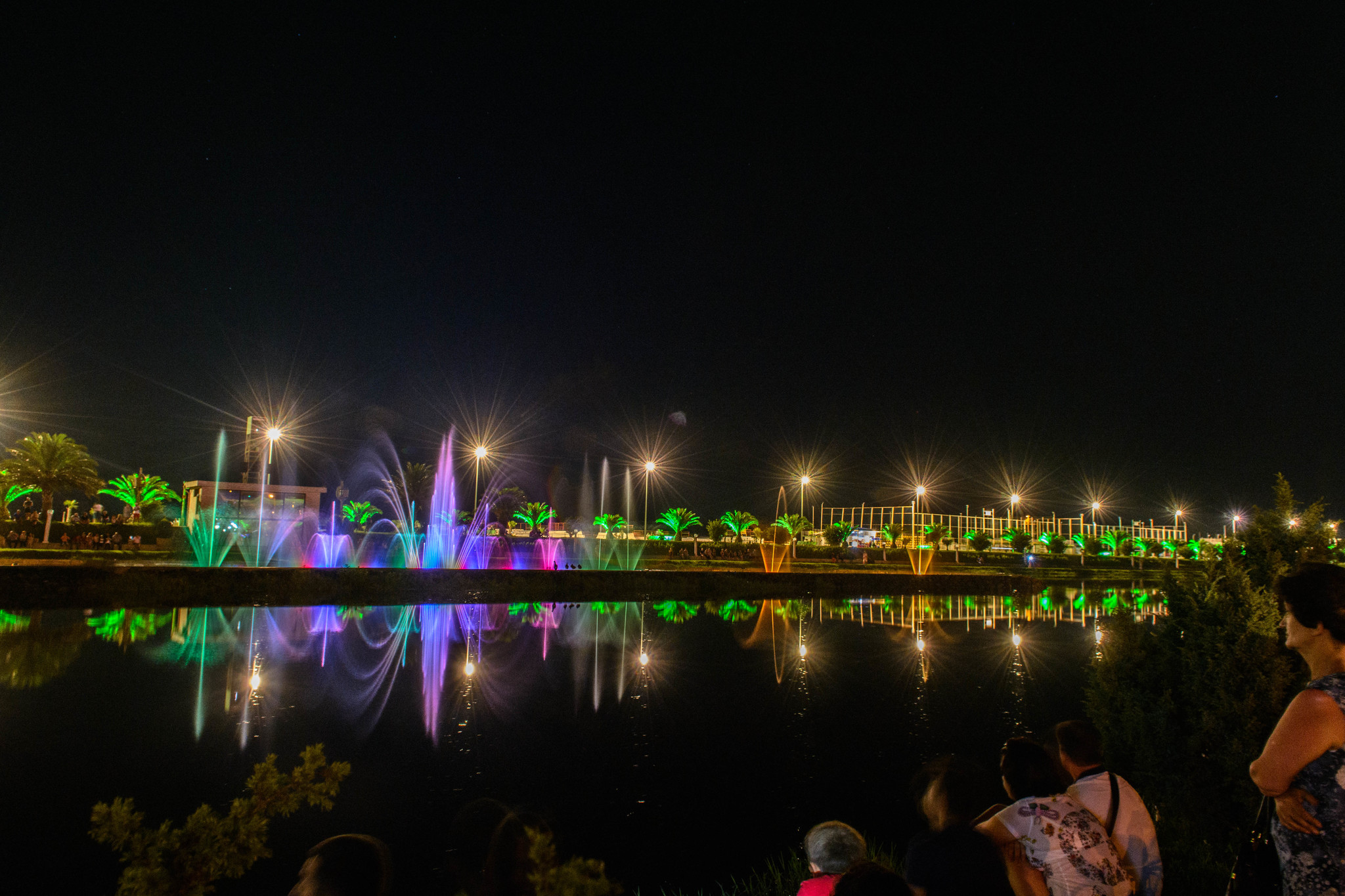 h-1053.jpg