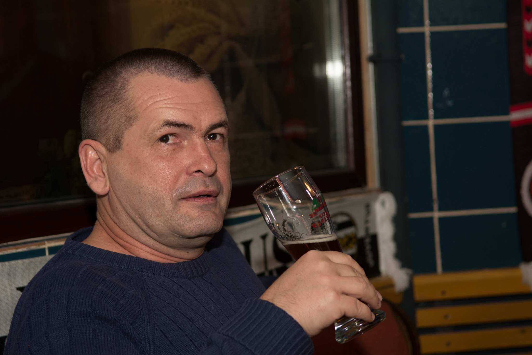 h-489.jpg