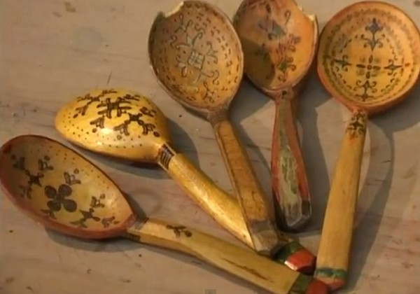 Пижемская роспись ложки Пижемская роспись ложки
