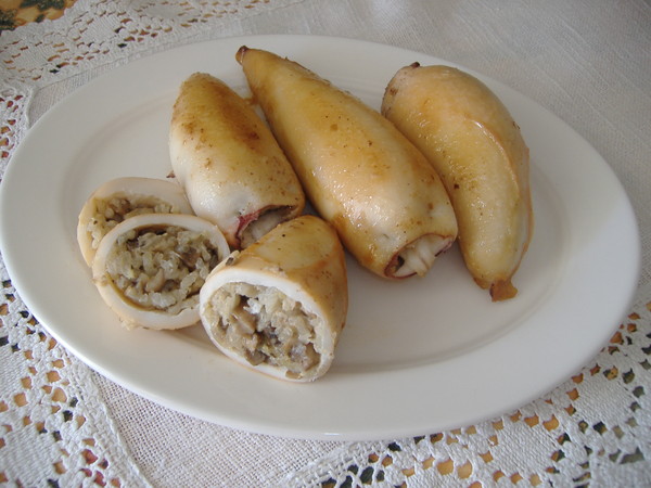 Кальмары фаршированные грибами рисом рецепт