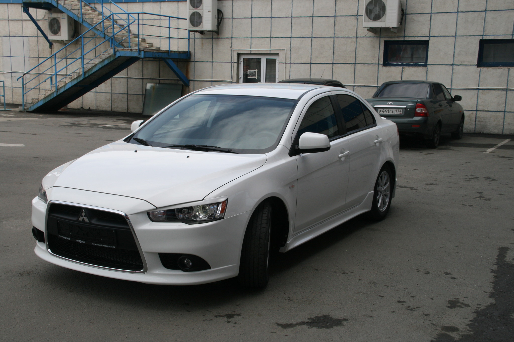 Mitsubishi Lancer Evolution - Форум владельцев > ЛансерХ 1.6 авто поменяю  на ЭВО5,6,7,8,9,10