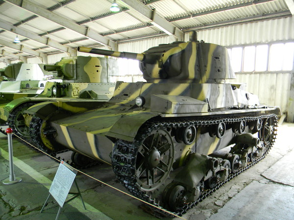 Лёгкий однобашенный танк Т-26