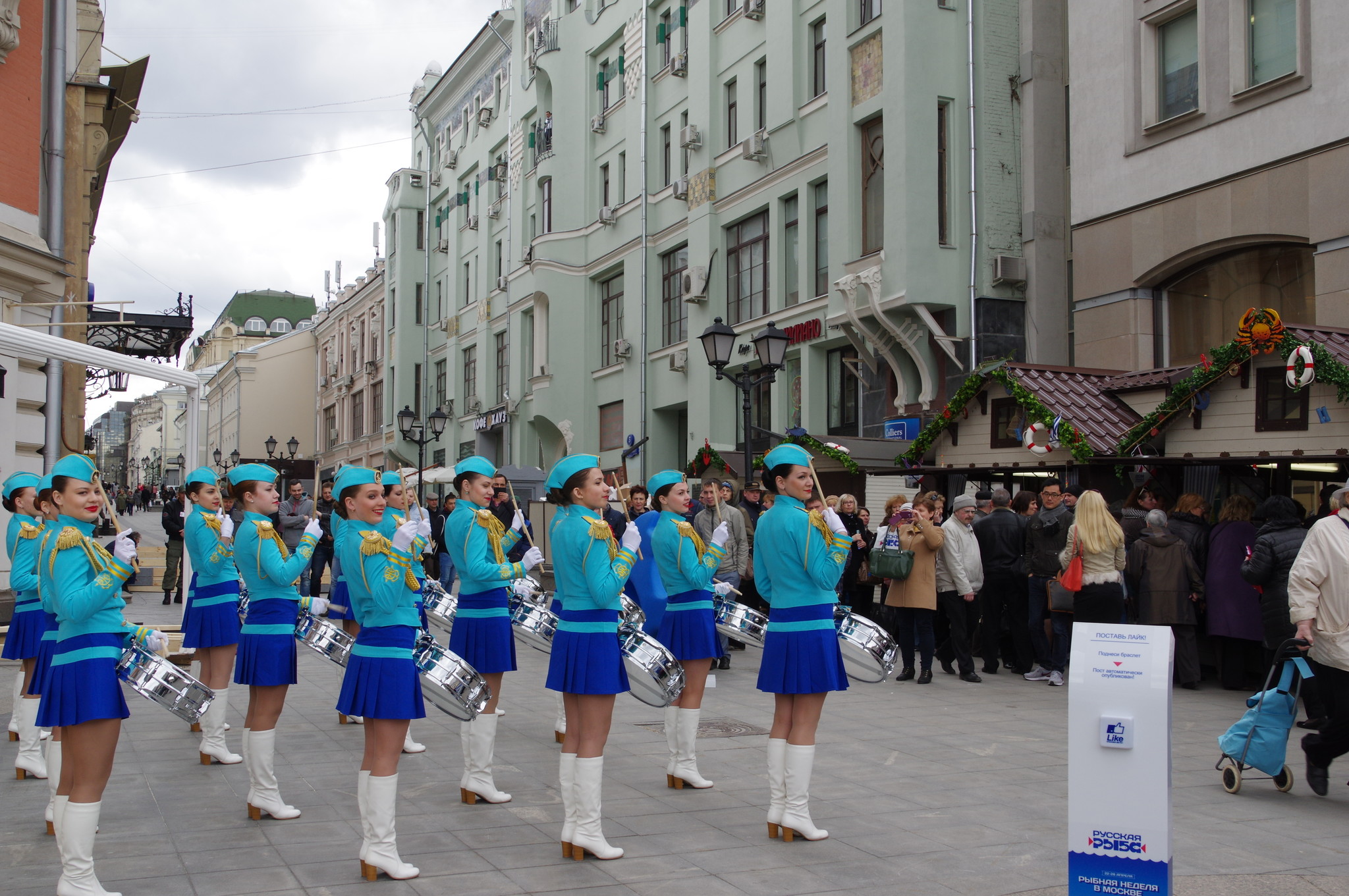 Фестиваль «Рыбная неделя» на Кузнецком мосту