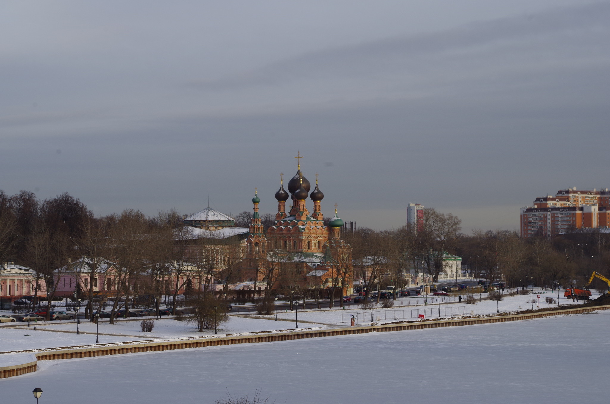Храм Троицы Живоначальной в Останкино (Подворье Патриарха Московского и всея Руси)