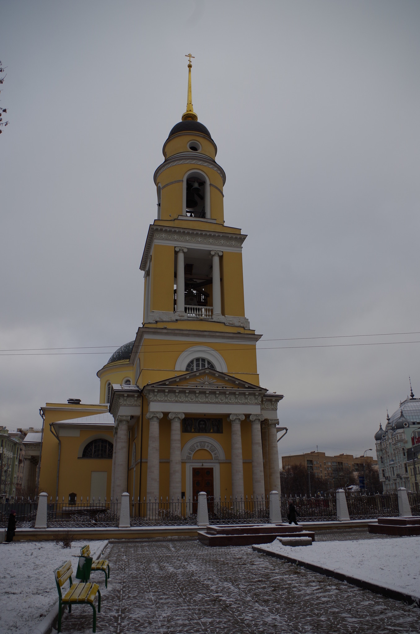 Храм