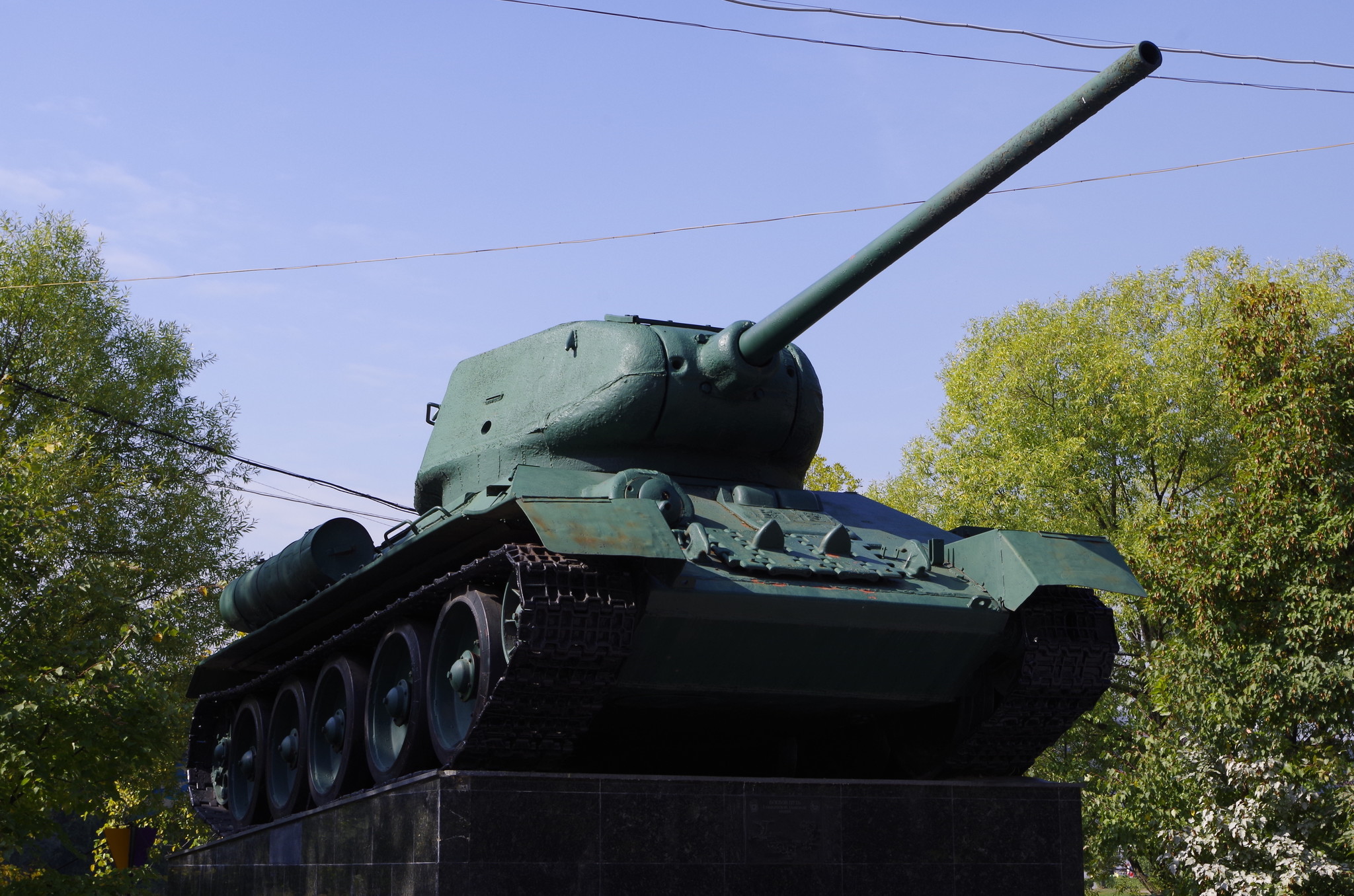Танк Т-34-85 в Измайловском парке