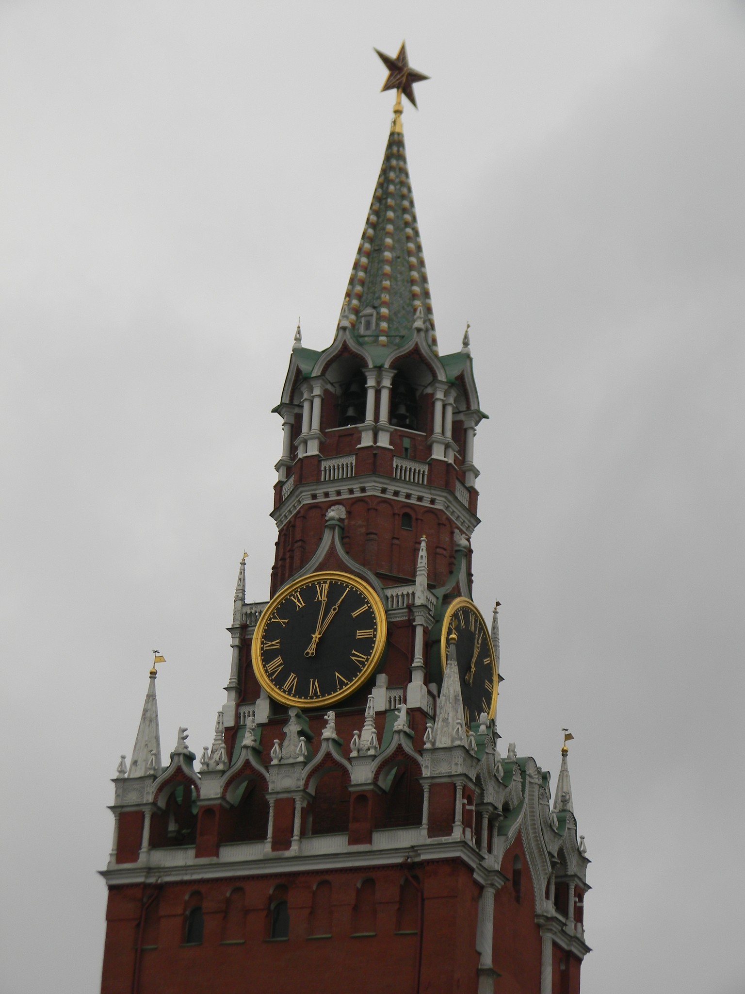 Спасская (Фроловская) башня