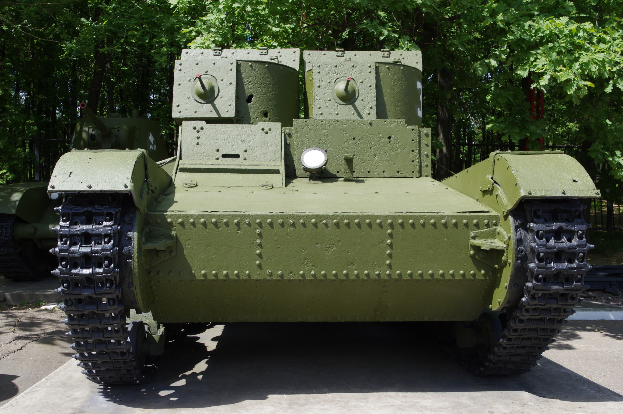 Лёгкий танк Т-26 двухбашенный 1931-1933 годов выпуска