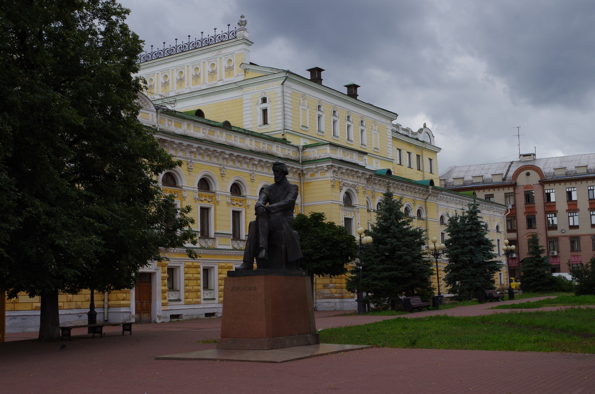 Нижегородский государственный академический театр драмы имени М. Горького — один из старейших русских театров