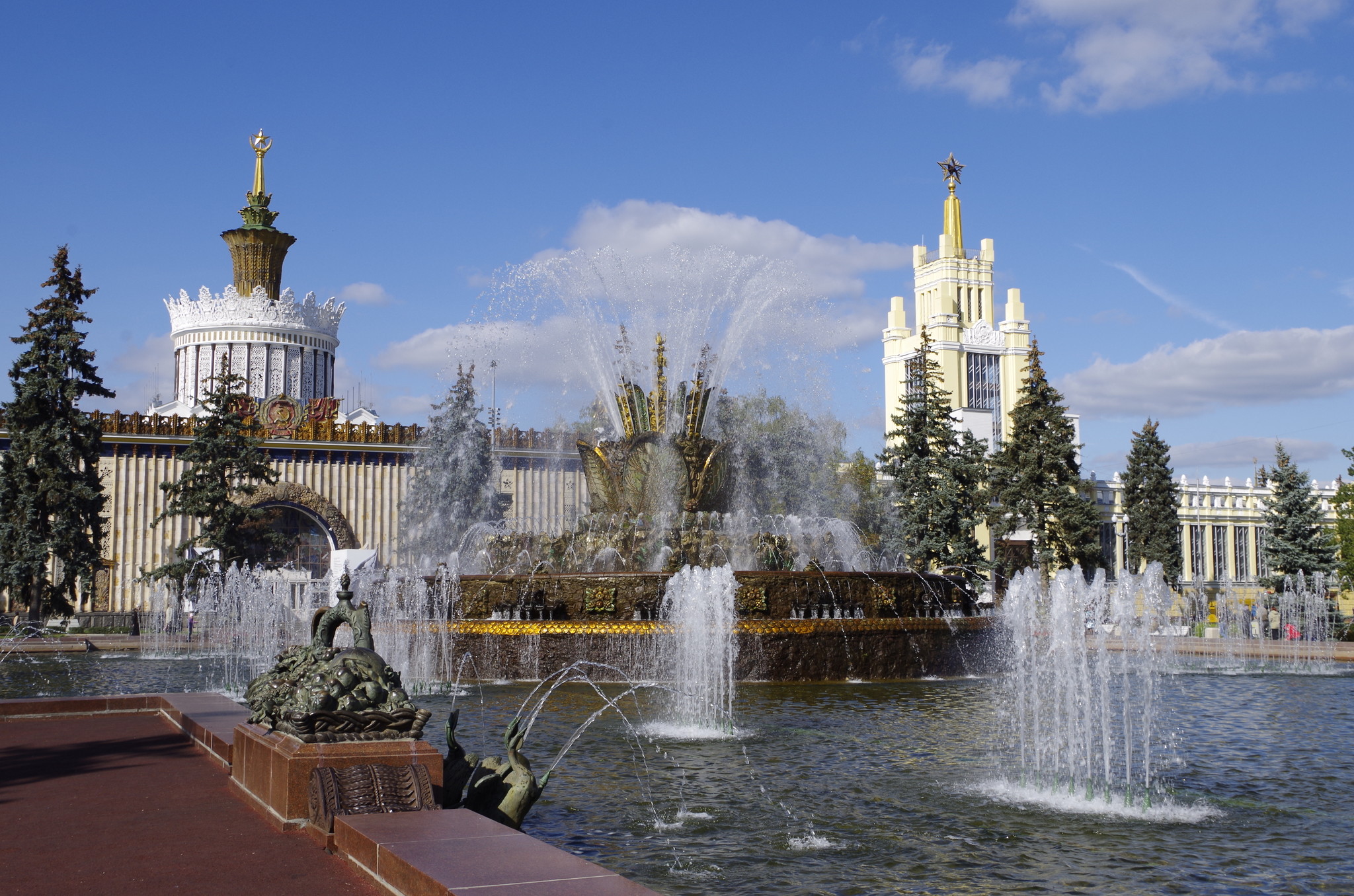 Фонтан «Каменный цветок»