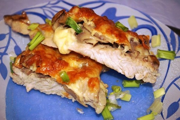 Свинина с грибами с сыром фото