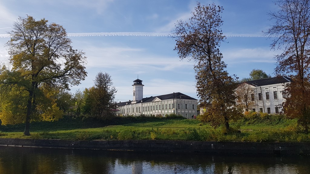 h-11194.jpg
