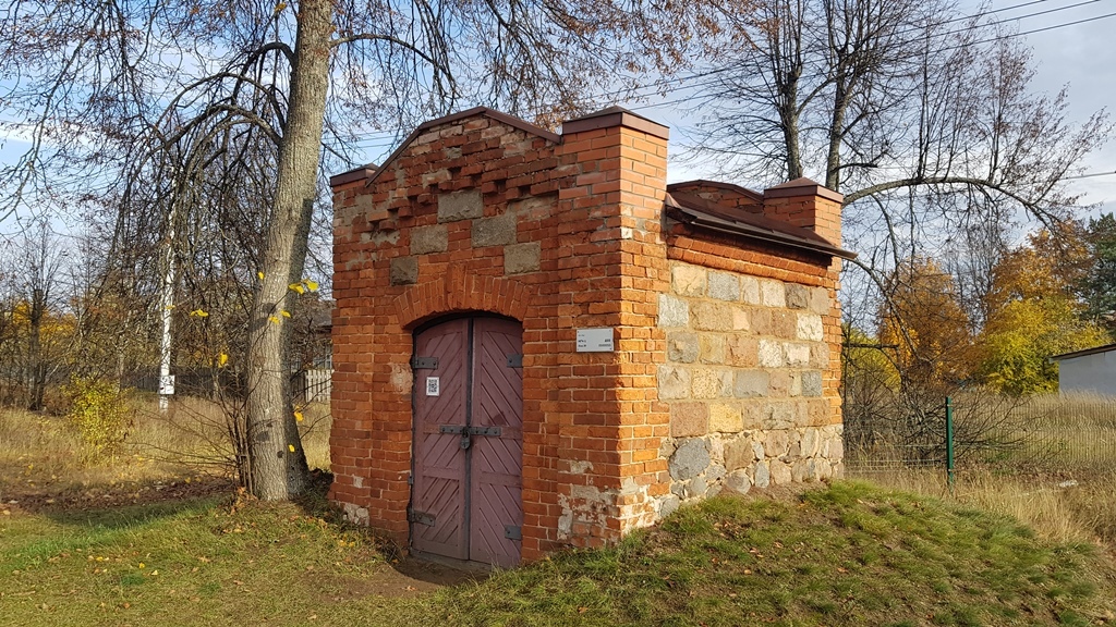h-11257.jpg