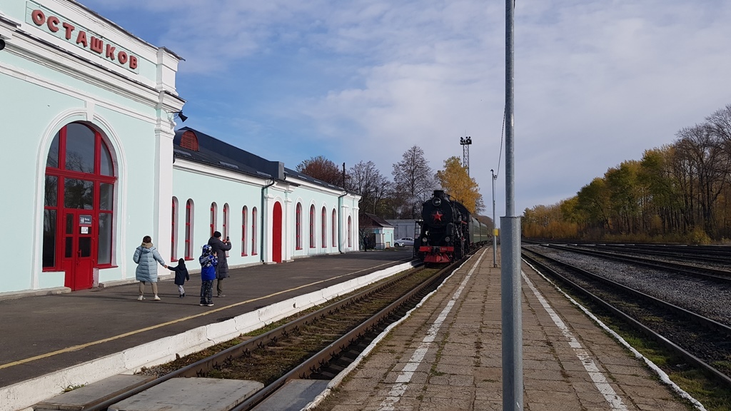 h-11404.jpg