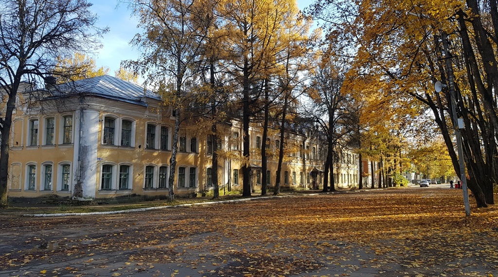 h-11440.jpg