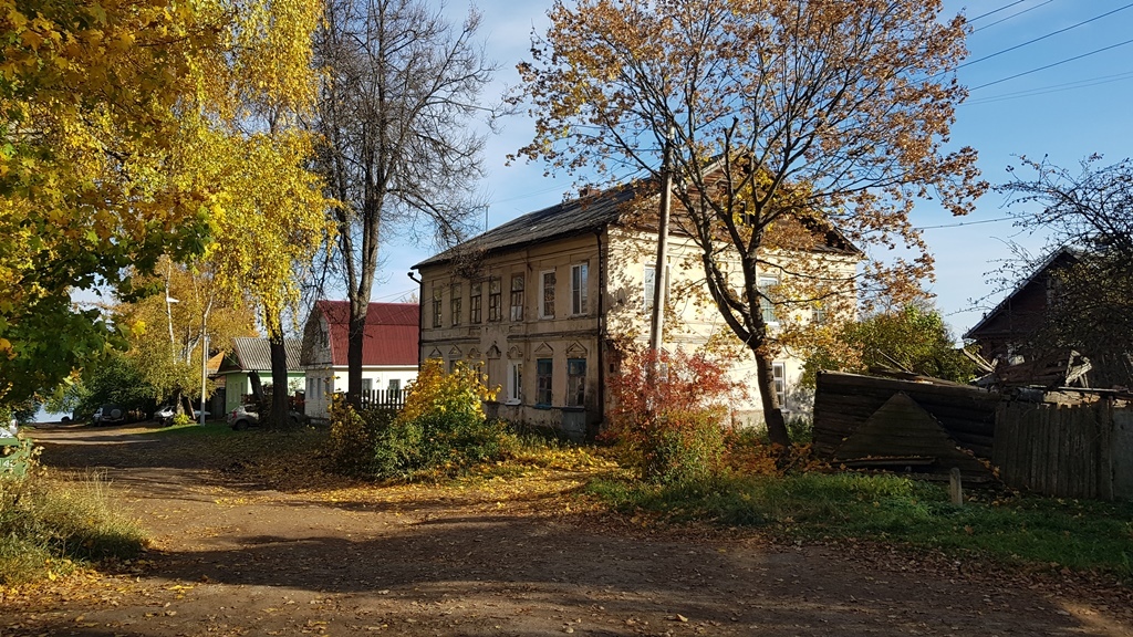 h-11453.jpg