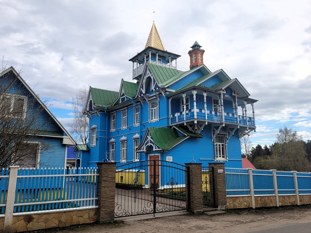 h-11621.jpg