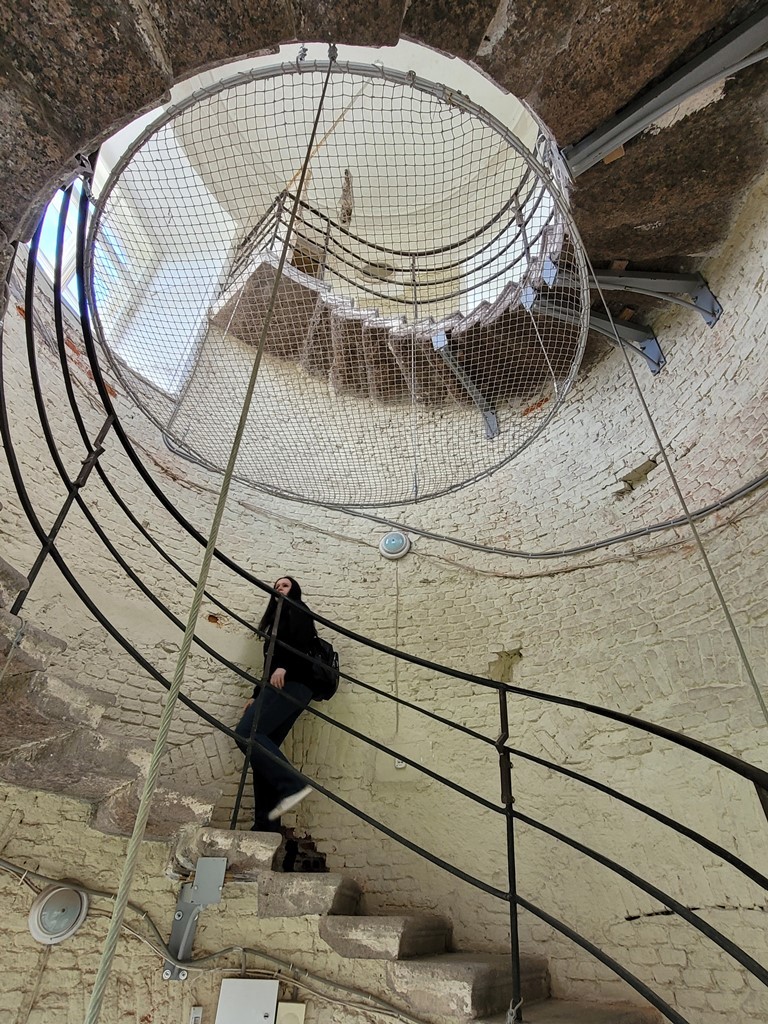 h-11668.jpg