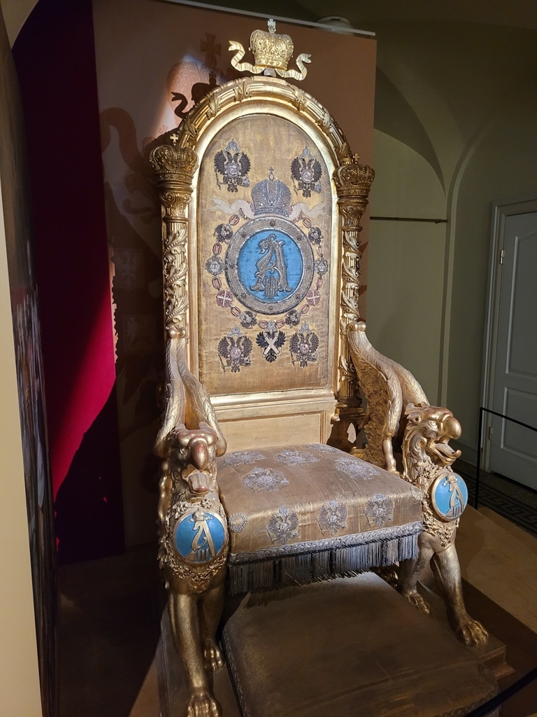 h-11693.jpg