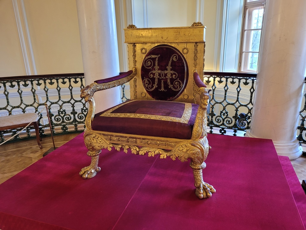 h-11697.jpg