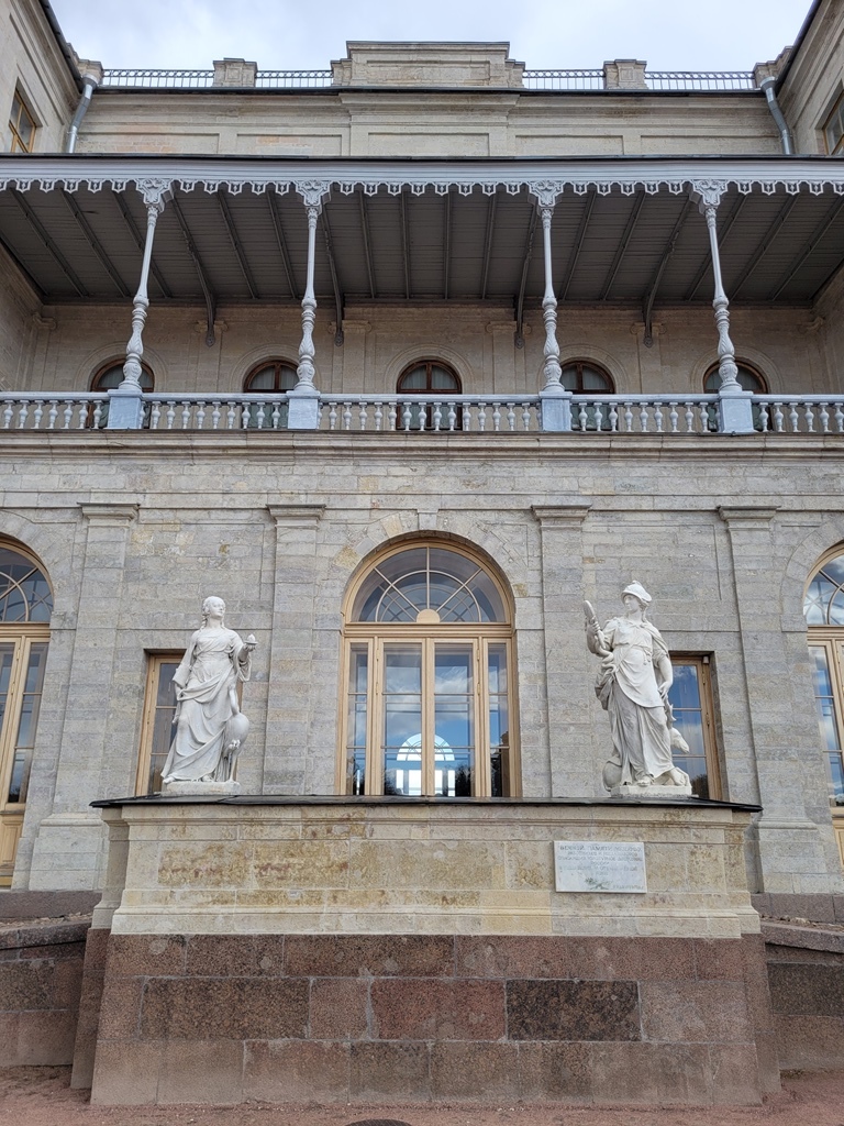 h-11743.jpg