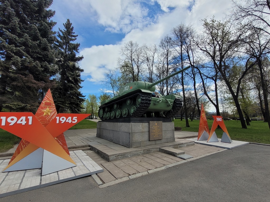 h-11844.jpg