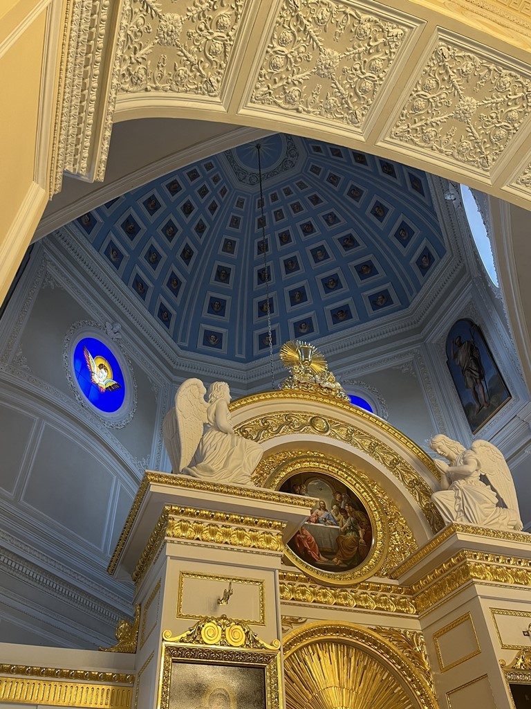 h-11930.jpg