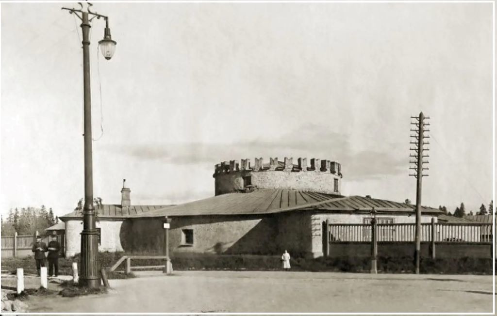 h-11947.jpg