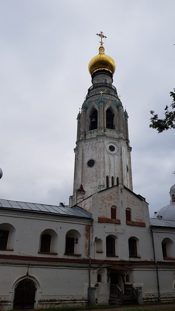 h-1747.jpg