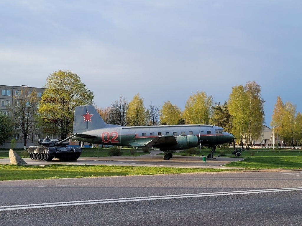 h-5945.jpg