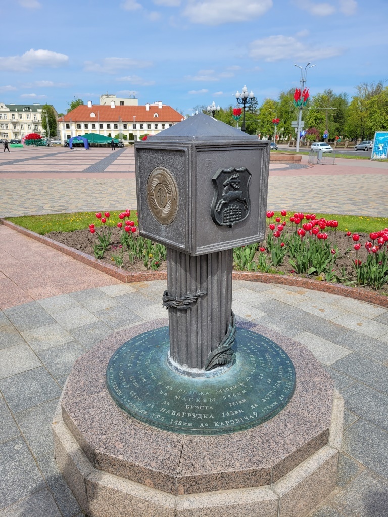 h-6085.jpg