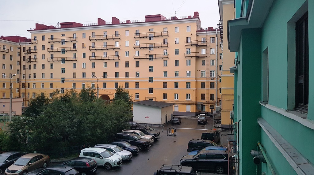 h-1115.jpg
