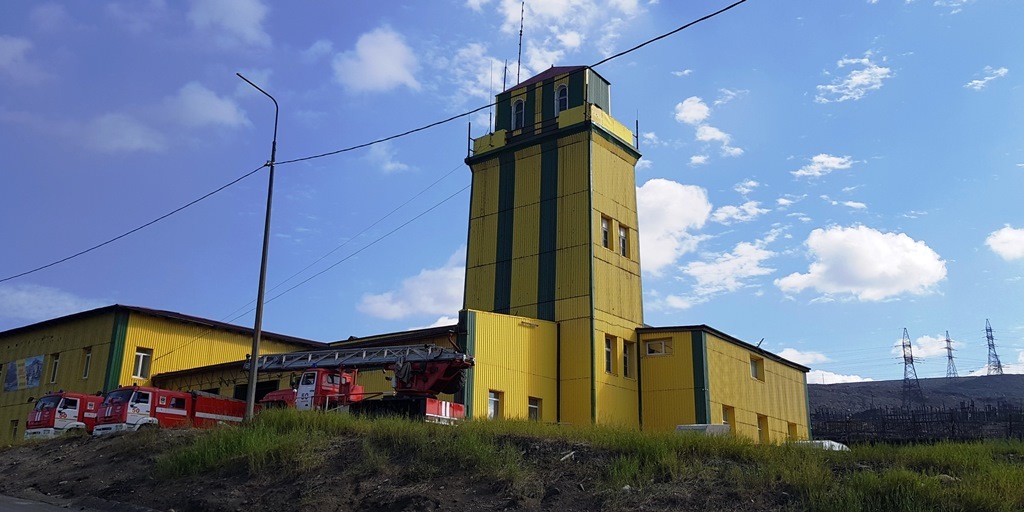 h-1226.jpg