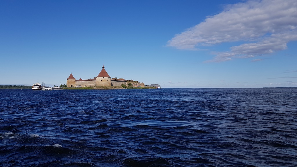 h-1265.jpg