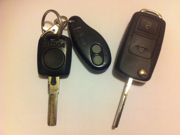 skoda привязать ключ skoda привязать ключ