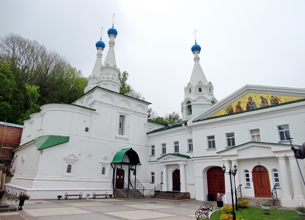 https://content.foto.my.mail.ru/list/s1_62/39156/h-39486.jpg