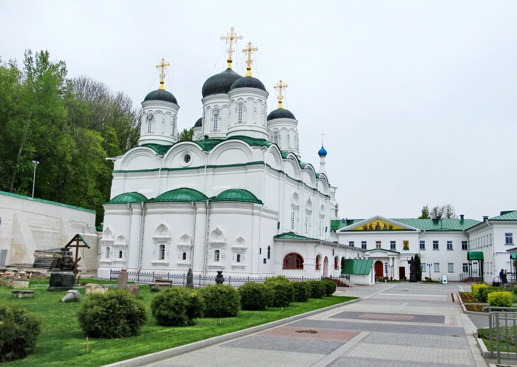https://content.foto.my.mail.ru/list/s1_62/39156/h-39488.jpg