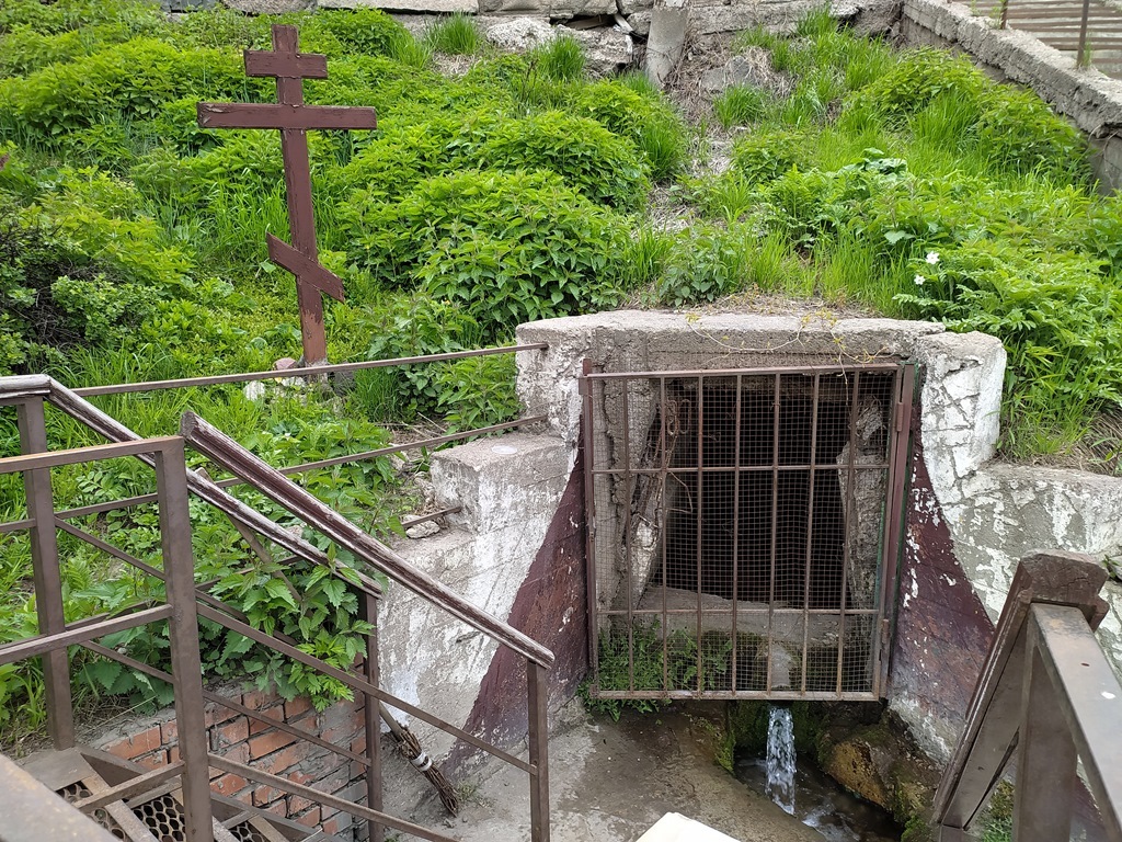https://content.foto.my.mail.ru/list/s1_62/39156/h-39503.jpg