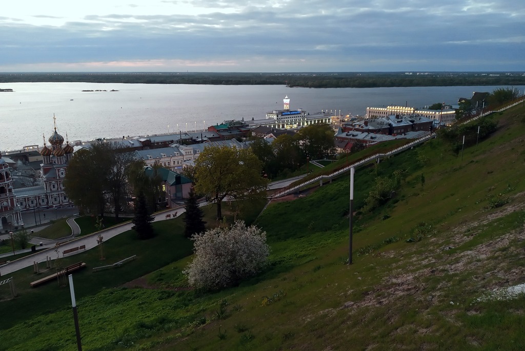 https://content.foto.my.mail.ru/list/s1_62/39507/h-39517.jpg