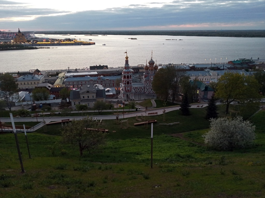 https://content.foto.my.mail.ru/list/s1_62/39507/h-39524.jpg