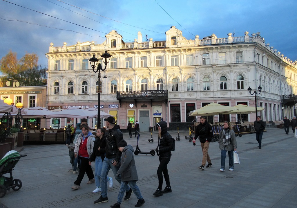 https://content.foto.my.mail.ru/list/s1_62/39507/h-39534.jpg