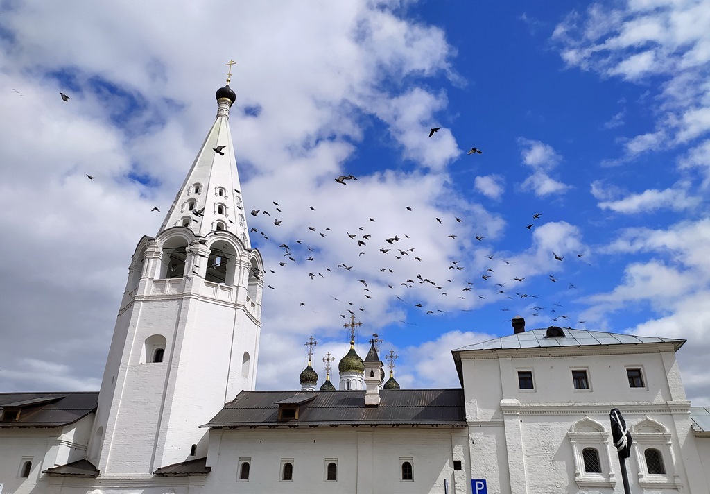 https://content.foto.my.mail.ru/list/s1_62/39933/h-39963.jpg