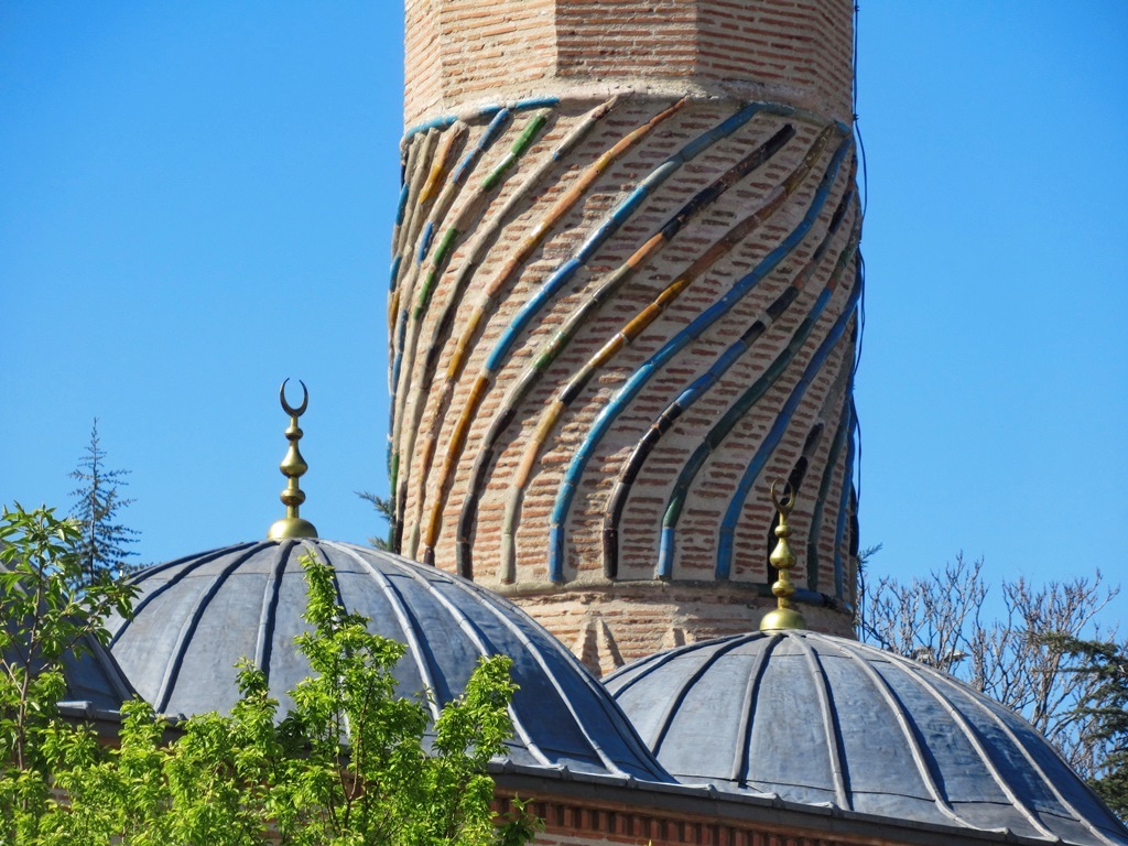 https://content.foto.my.mail.ru/list/s1_62/40654/h-40783.jpg